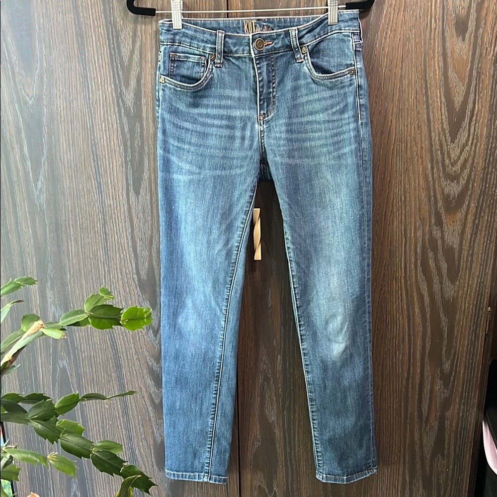 KUT From the Kloth Blue Denim Jeans, Slightly Distressed, Great Condition size 2